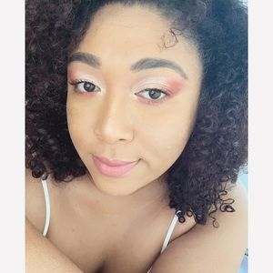 Meet your Posher, Shonnell